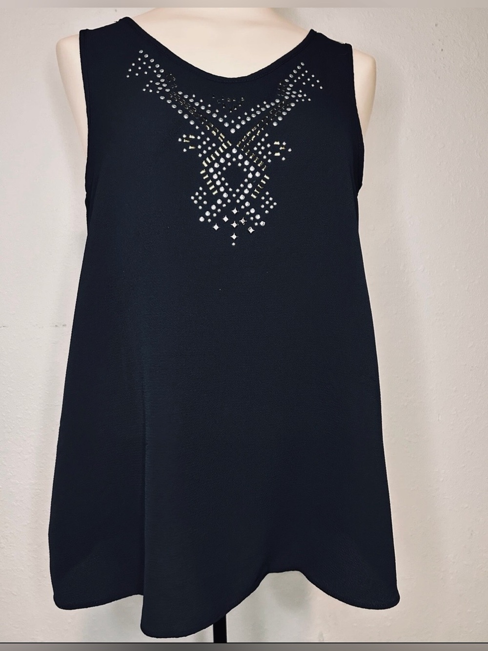 Vintage Naïf Black Sleeveless Blouse with Metallic Embellishments Size S
